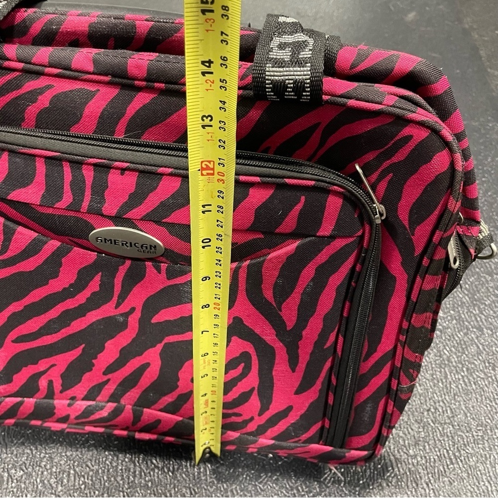 Stylish Pink Zebra Print Travel Bag - Picture 8 of 16